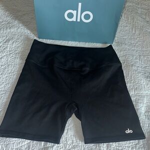 ALO Yoga Women's Black Shorts